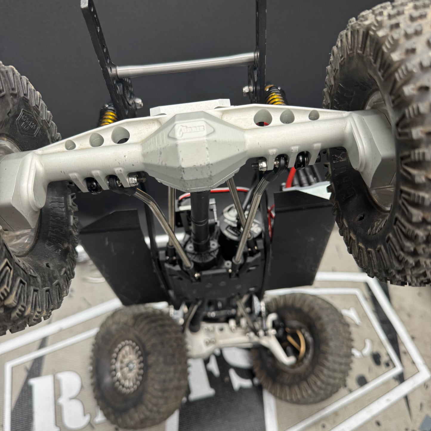 REEFS 10.3 COMP BUILD W/ REEFS LIVERY BODY