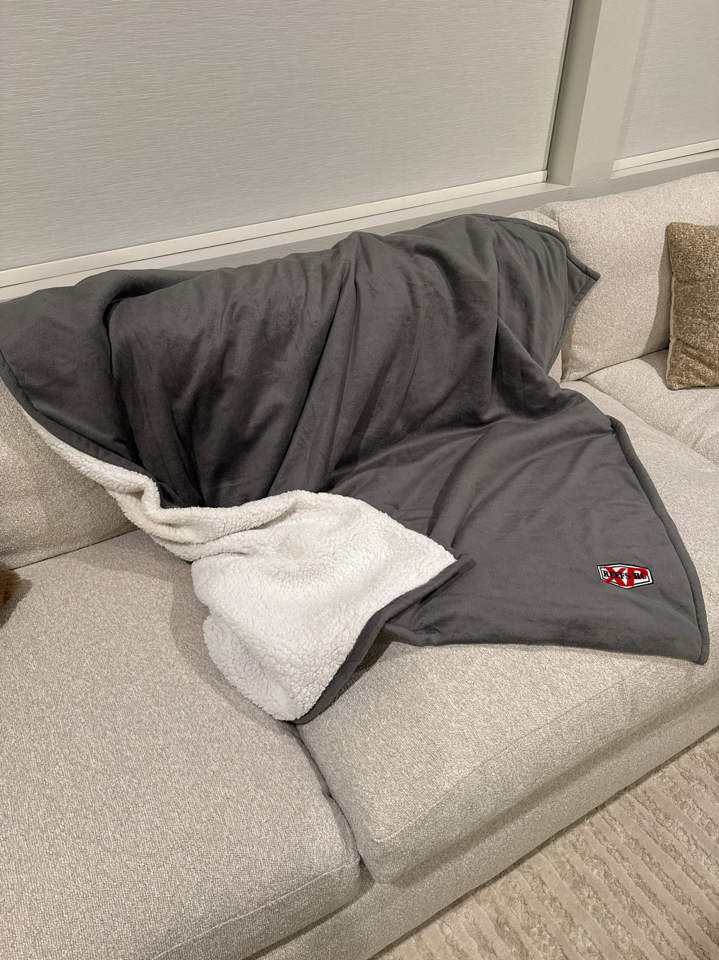 XP Embroidered Premium sherpa blanket