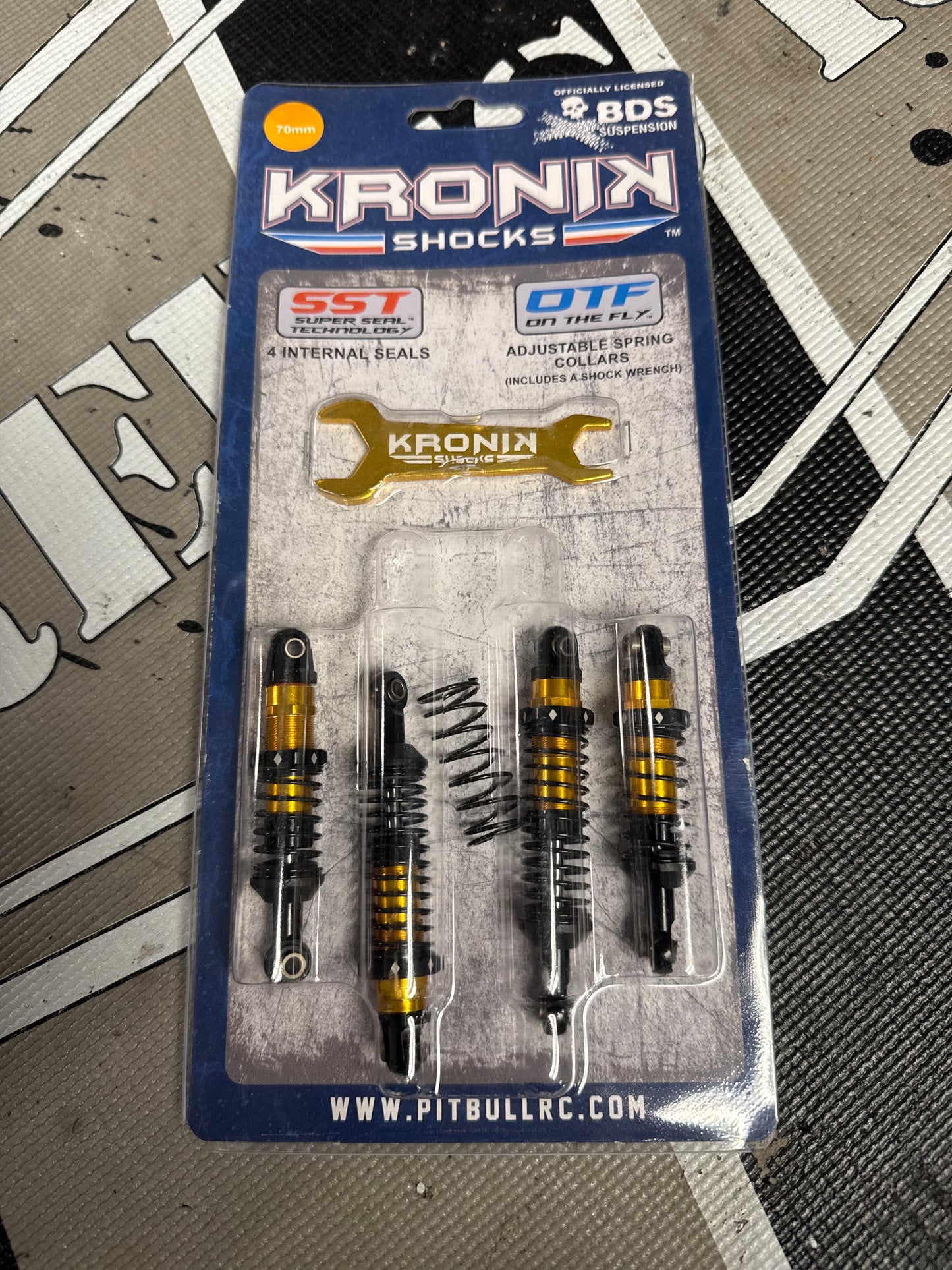 BDS Suspension officially licensed KRONIK Shocks - 4 pcs  (70mm)