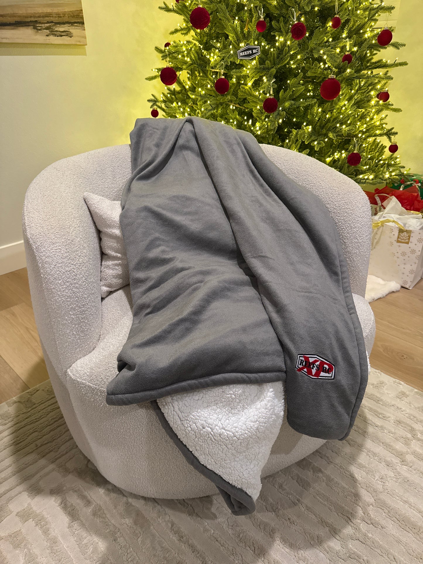 XP Embroidered Premium sherpa blanket