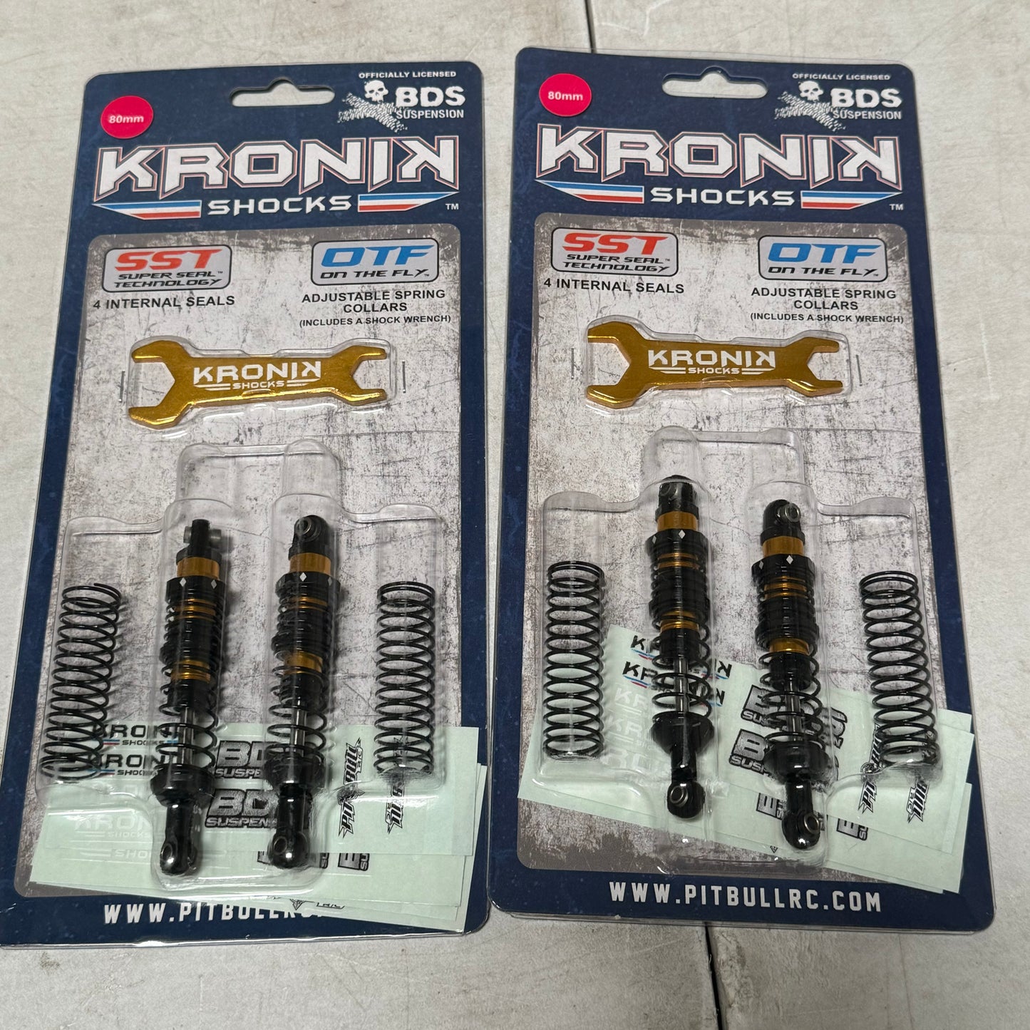 BDS Suspension officially licensed KRONIK Shocks - 2 pcs + 1 Wrench + Decals (80mm)