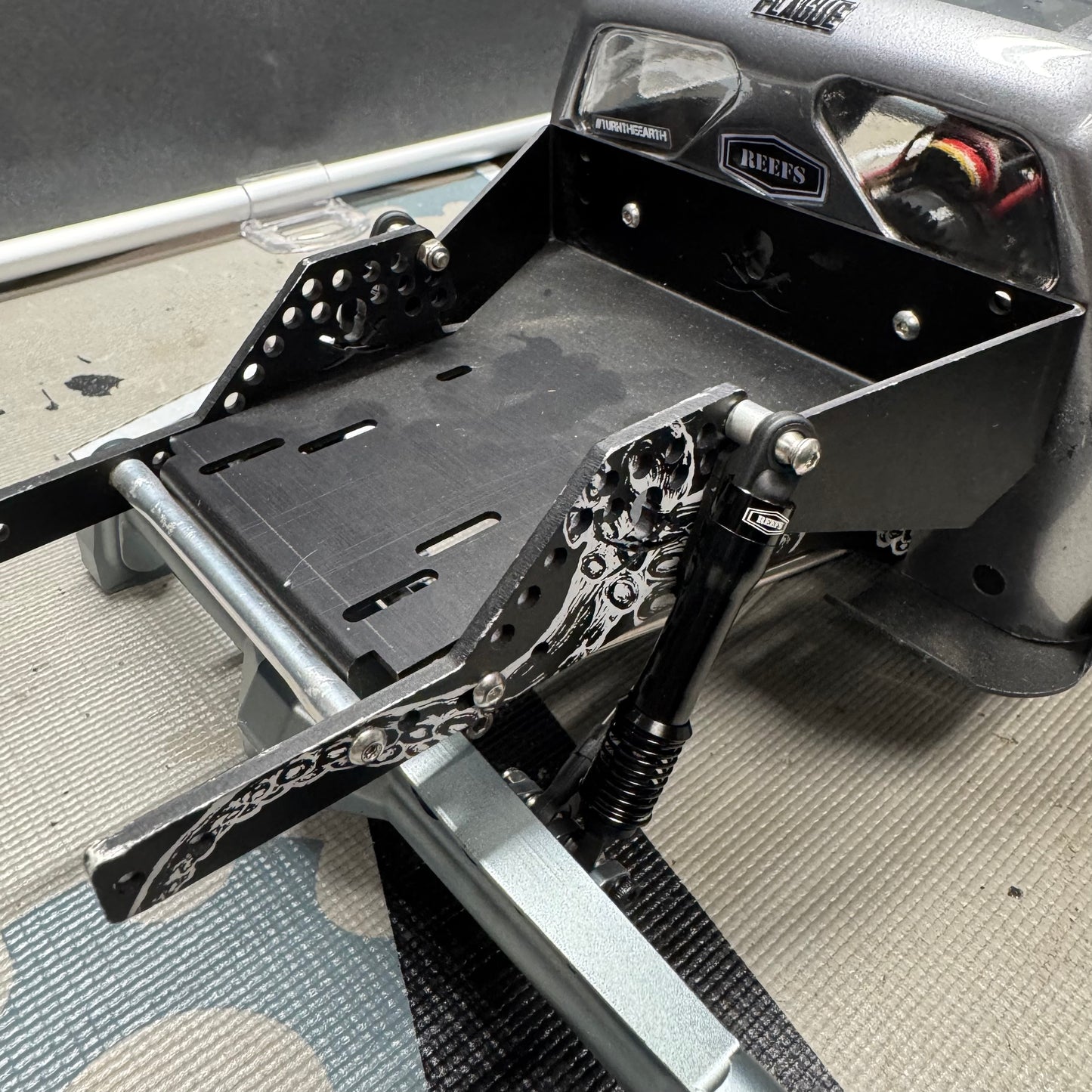 Capra Axle Comp Truck